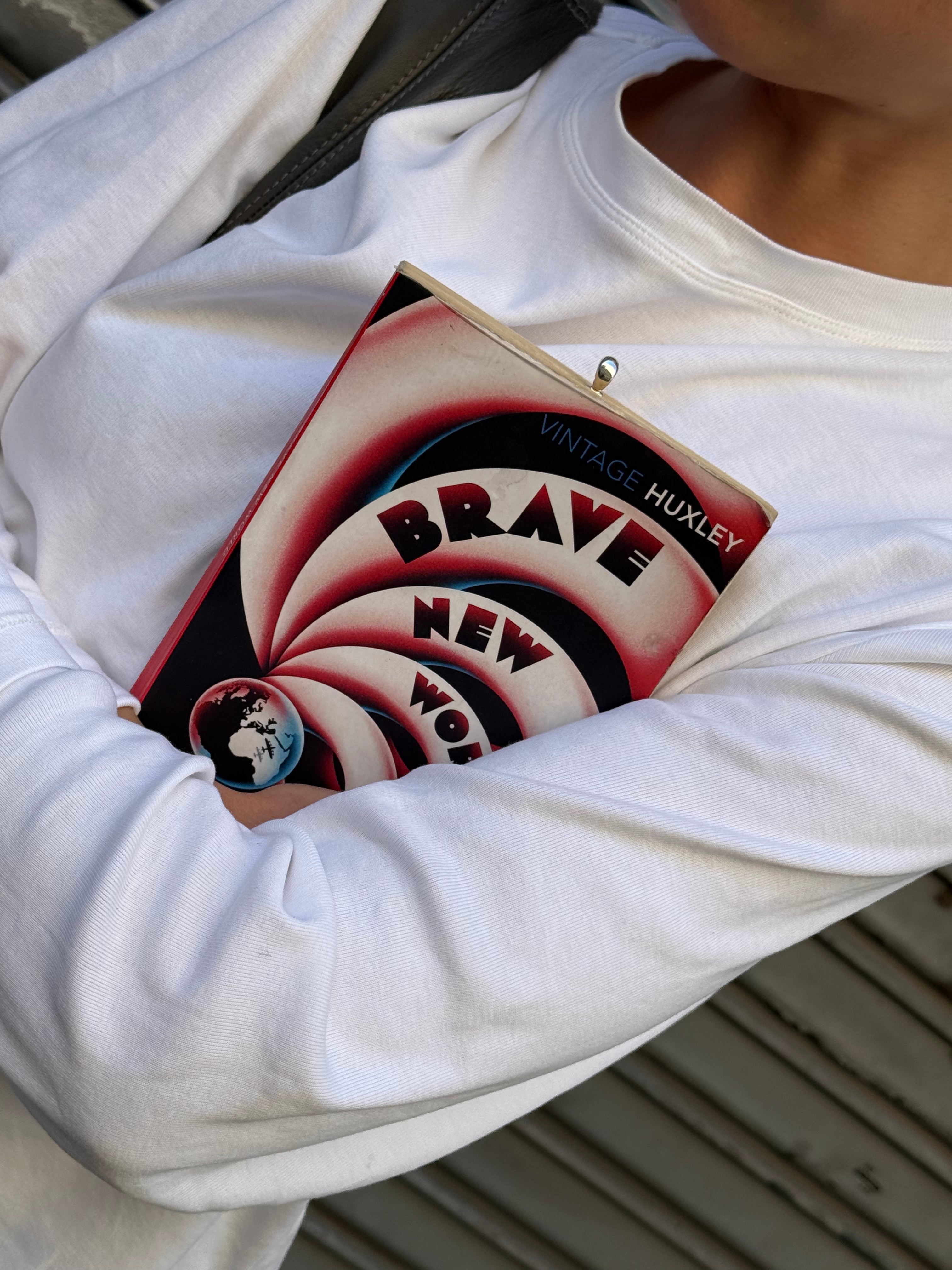 Vera - Book Jewel (Bookmark)