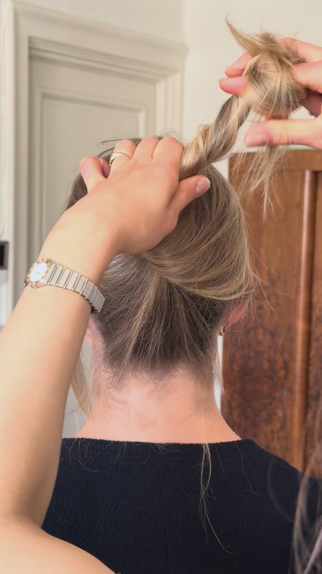 Lavinia - Hairpin